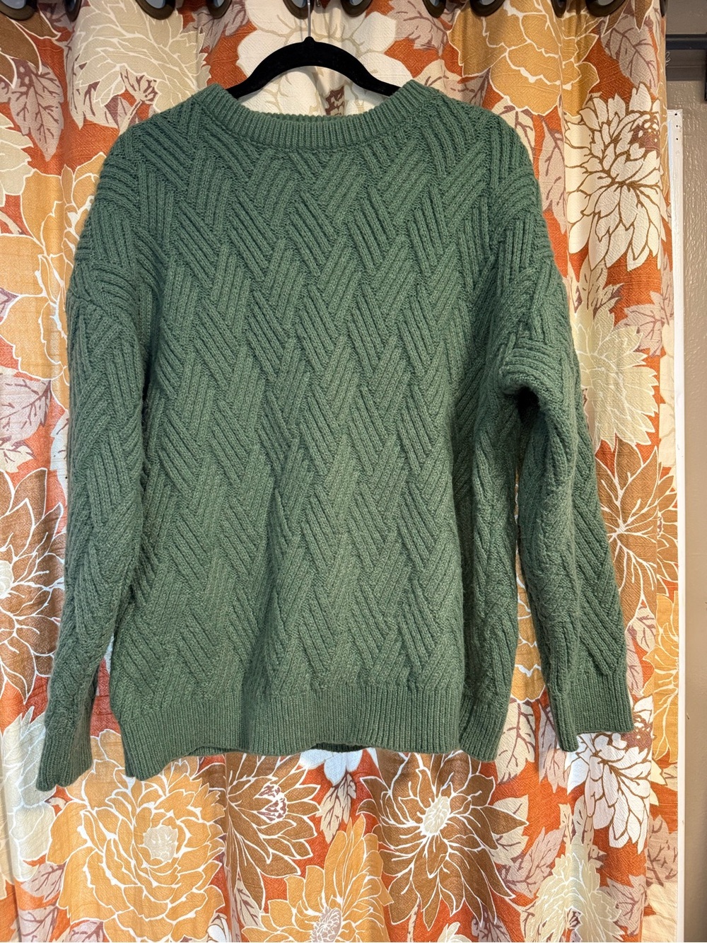 Elfic Eden Green Cable Knit Sweater